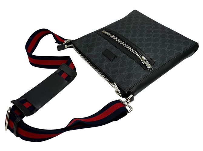 Gucci Borsa a tracolla media GG Supreme Web Stripe Nero - vista 6