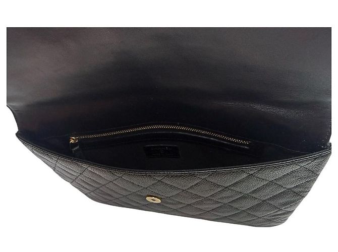 Chanel Clutch a soffietto in caviar cosmetico Nuova Media Nera Nero - vista 7