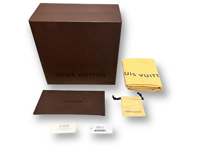 Louis Vuitton Borsa Tote Vernis Alma BB Giallo - vista 10