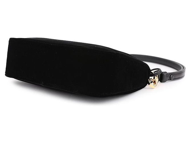 Prada Mini Schultertasche aus Napa-Velours - Ansicht 6