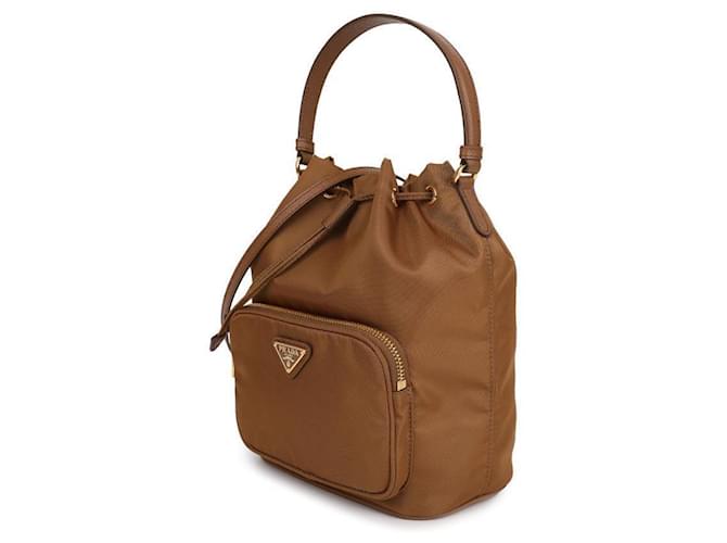 Prada Borsa a secchiello Duet in Re-Nylon Marrone - vista 4
