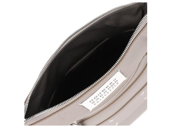Maison Martin Margiela Borsa a spalla in pelle morbida Marrone - vista 8