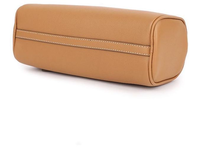 Prada Bolsa de ombro feminina em couro macio com logo triangular Marrom - vista 6