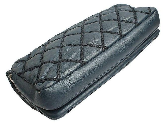 Chanel Serie di borse a spalla e crossbody in catena khaki con cucitura selvaggia blu navy - vista 5
