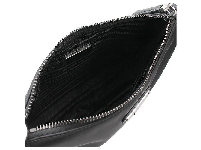Prada Borsa a tracolla in tessuto Re-Nylon Nero - vista 4