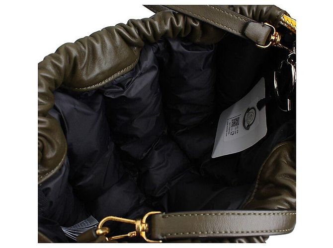 Moncler Bolsa transversal acolchoada com acabamento em pele de cordeiro Verde - vista 5