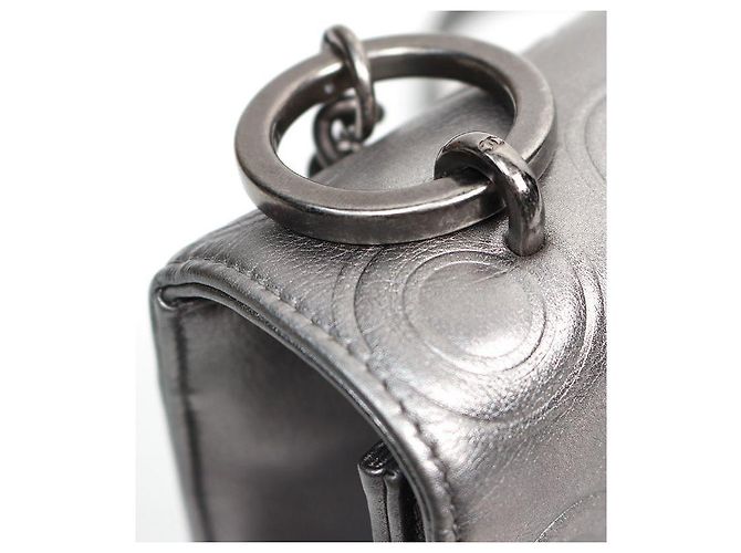 Chanel Borsa a spalla con catena in rilievo CC argento - vista 5