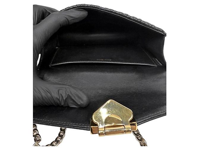 Miu Miu Borsa a tracolla matelassé nera con catena - vista 5