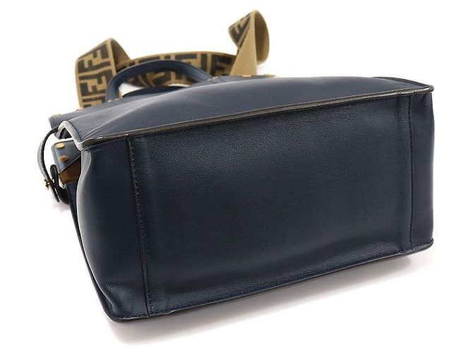 Fendi Midnight Navy Calfskin Suede FLIP Regular Tote Blu - vista 5