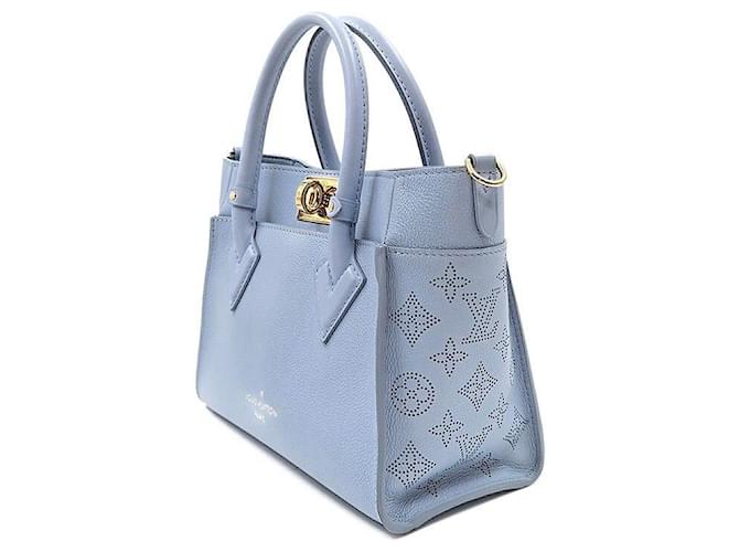 Louis Vuitton On My Side PM Blu - vista 2