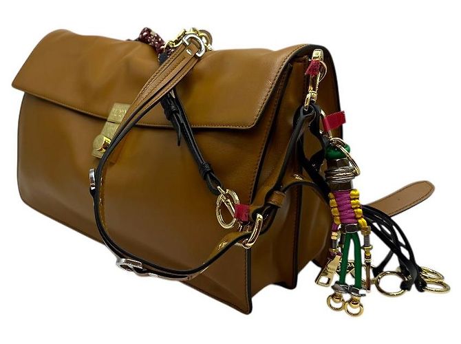 Sound Prada Borsa a spalla grande in caramello con decorazione a charm morbido Marrone - vista 3
