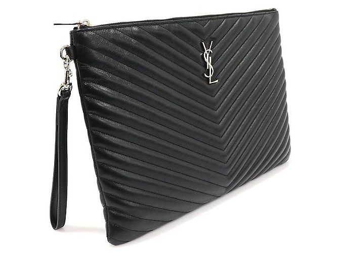 Saint Laurent Dokumentenhalter mit Riemen in schwarzem Matelassé Monogram - Ansicht 3