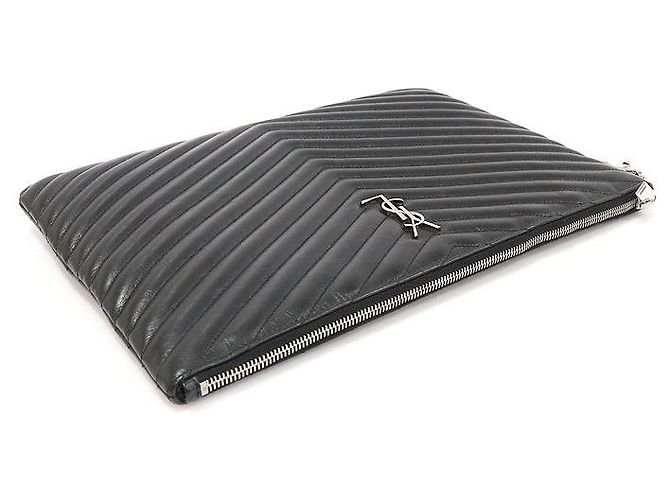 Saint Laurent Dokumentenhalter mit Riemen in schwarzem Matelassé Monogram - Ansicht 4