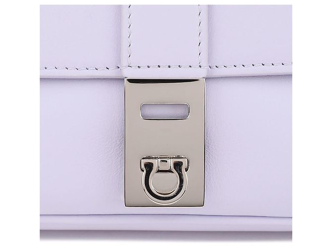 Salvatore Ferragamo Mini borsa a tracolla con catena Porpora - vista 9