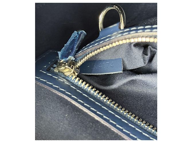 Louis Vuitton Borsa Brea Epi Blu Navy - vista 11