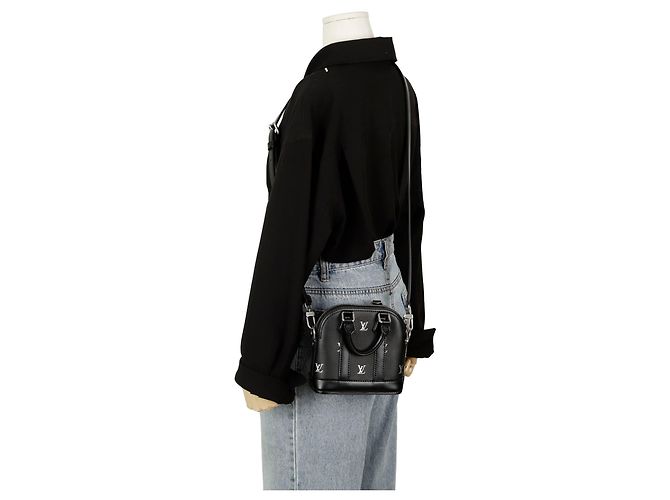 Louis Vuitton Alma Nano Schultertasche Schwarz - Ansicht 9