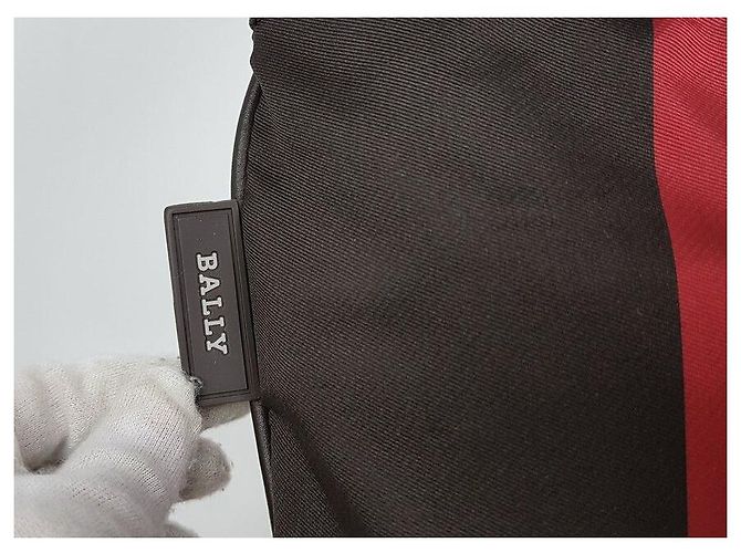 Bally Bolsa transversal de nylon com três listras Marrom - vista 3