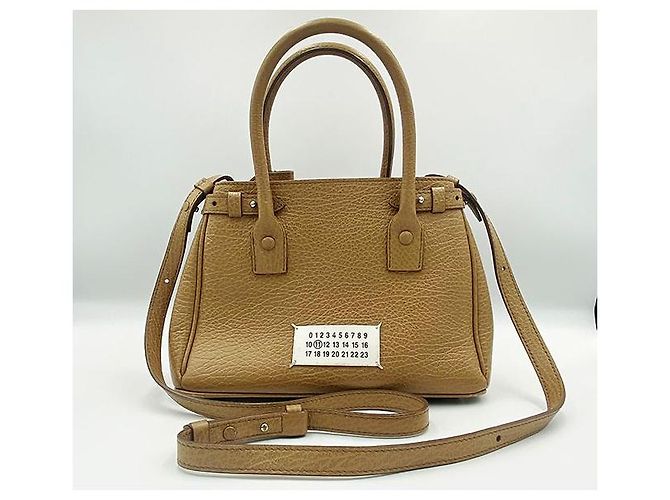 Maison Martin Margiela Kleine braune Drawstring-Tote von Maison Margiela - Ansicht 11
