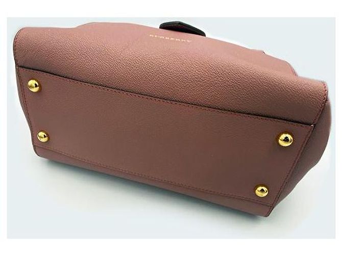 Burberry Bolsa de duas vias em couro texturizado com fivela Rosa - vista 5