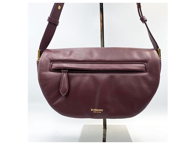 Burberry Kleine Schultertasche Olympia in Burgunderrot - Ansicht 3