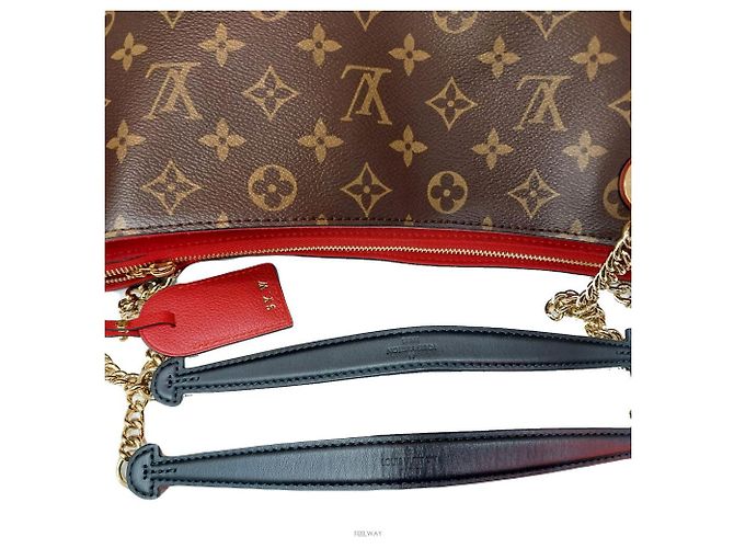 Louis Vuitton Borsa a Spalla Shiren Cherry Gold MM D'oro - vista 7