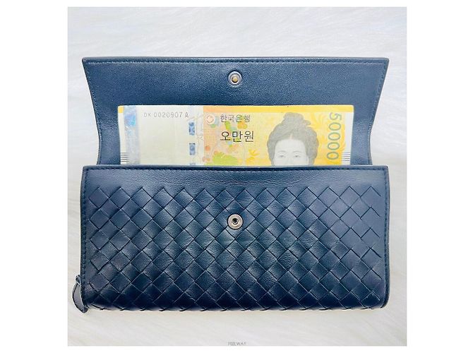 Bottega Veneta Schwarze Intrecciato Klapp-Langbörse - Ansicht 3