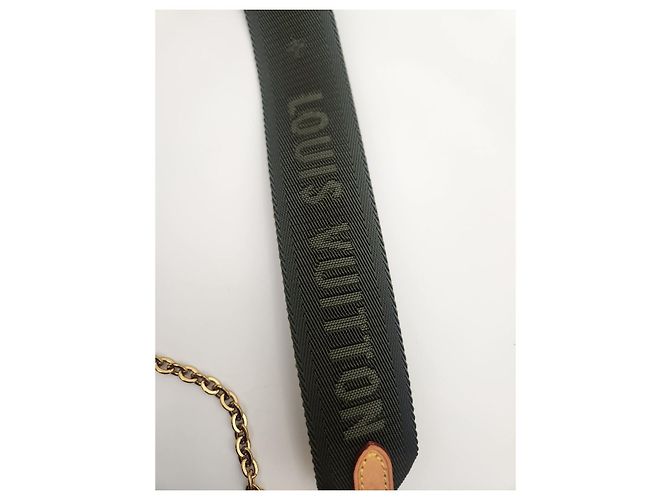 Louis Vuitton Bolso cruzado Multi Pochette Accesorios Caqui Castaño - vista 15