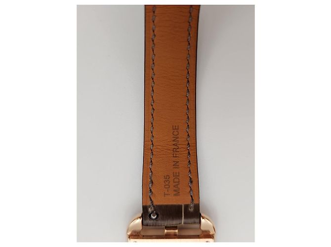Hermès Cape Cod Small Diamond Bezel Gold Case Years Golden - view 14