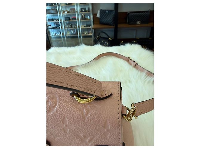 Louis Vuitton Monogramma George BB Rosa - vista 13