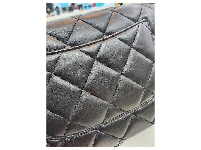Trendy CC Chanel Borsa tote e a spalla integrata in pelle di agnello CC alla moda Nero - vista 21