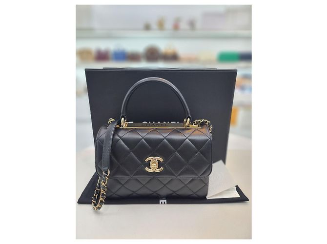 Trendy CC Chanel Borsa tote e a spalla integrata in pelle di agnello CC alla moda Nero - vista 9