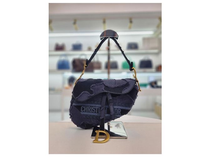 Saddle Dior Bestickte Schultertasche im Camouflage-Karomuster mit zusätzlichem Schultergurt Blau - Ansicht 10
