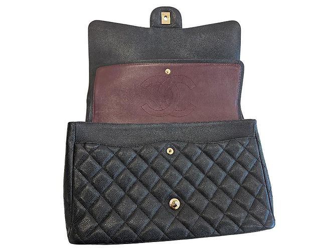 Chanel Borsa Maxi Flap in Caviar Oro Classico Nero - vista 10