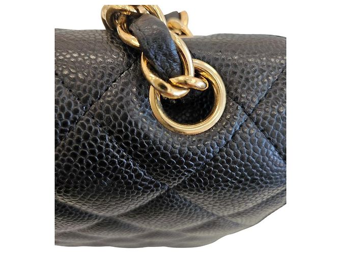 Chanel Borsa Maxi Flap in Caviar Oro Classico Nero - vista 14