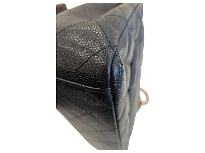 Chanel Borsa Maxi Flap in Caviar Oro Classico Nero - vista 6