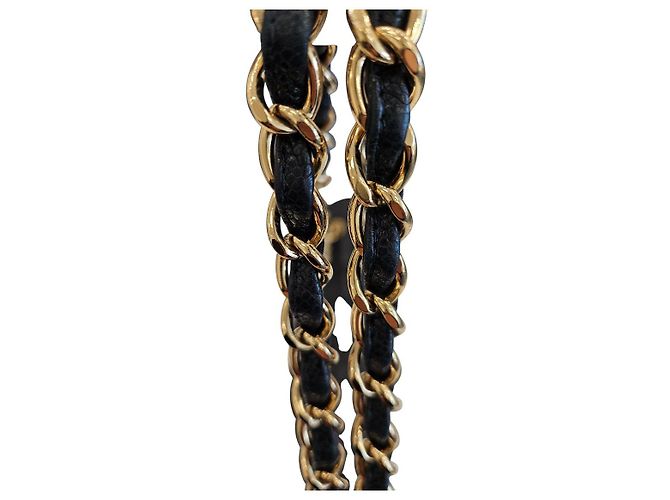 Chanel Borsa Maxi Flap in Caviar Oro Classico Nero - vista 7