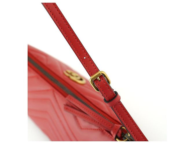 Gucci Borsa a Spalla Marmont Matelassé AABZB Rosso - vista 11