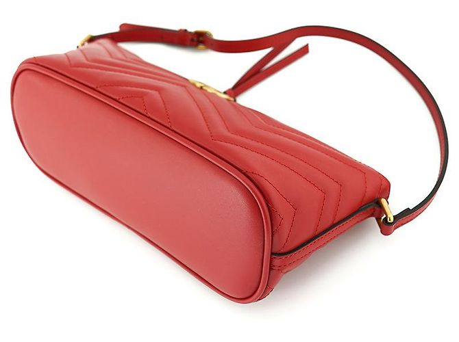Gucci Borsa a Spalla Marmont Matelassé AABZB Rosso - vista 14
