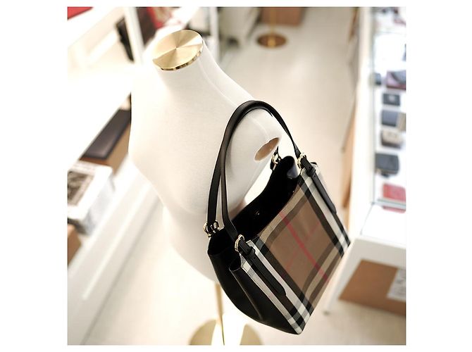 Burberry Borsa tote in tela nera, borsa di lusso per donne Nero - vista 3