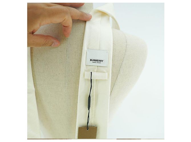Burberry Cravatta in seta bianca Manston Bianco - vista 4