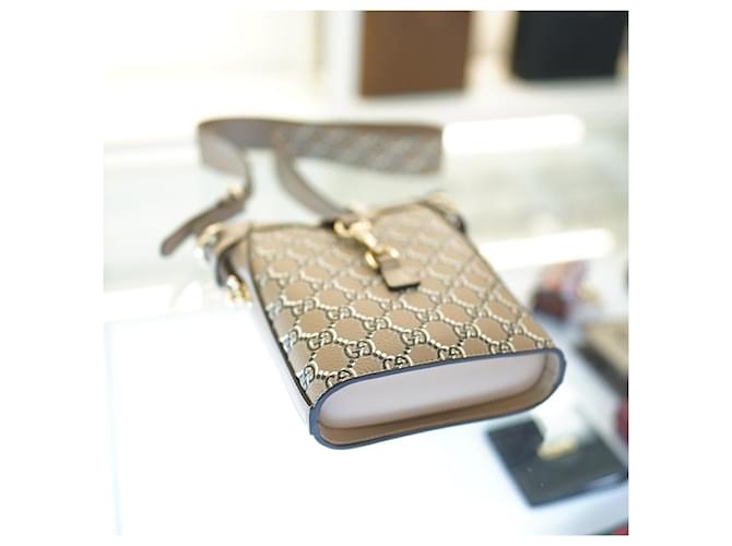 Gucci Borsa a spalla mini secchiello GG Shadow Marrone - vista 14