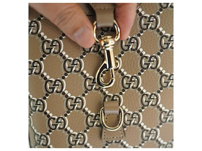Gucci Borsa a spalla mini secchiello GG Shadow Marrone - vista 19