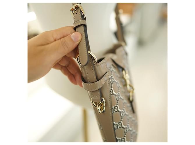 Gucci Borsa a spalla mini secchiello GG Shadow Marrone - vista 23