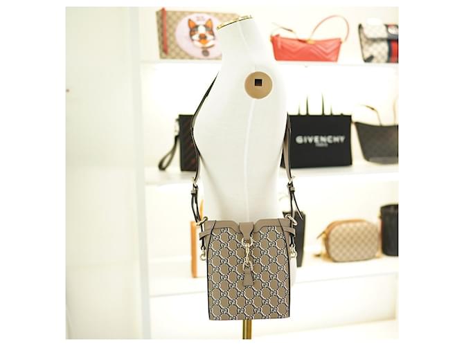 Gucci Borsa a spalla mini secchiello GG Shadow Marrone - vista 9