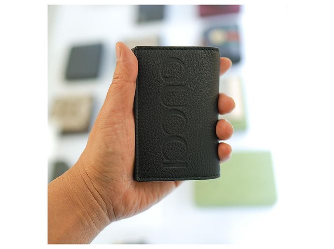 Gucci Visitenkartenhalter aus schwarzem Leder - Ansicht 8