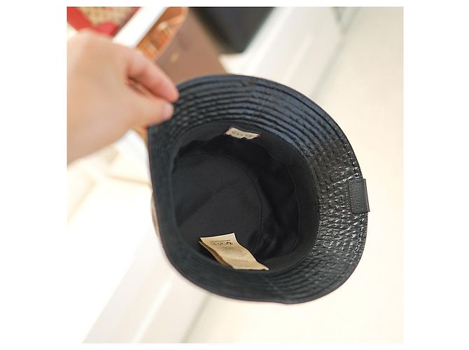 Gucci Bucket Hat aus Polyamid in Schwarz - Ansicht 5
