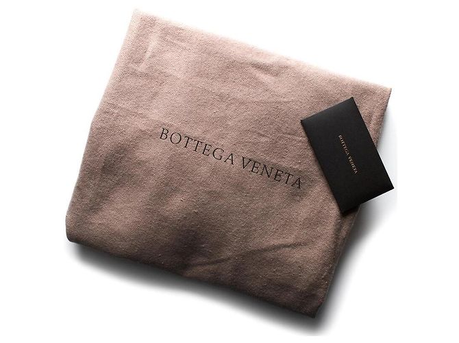 Bottega Veneta Clutch da Viaggio Rosso Scuro - vista 11