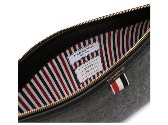 Thom Browne Porta-documentos diagonal em couro pebble grain Preto - vista 7