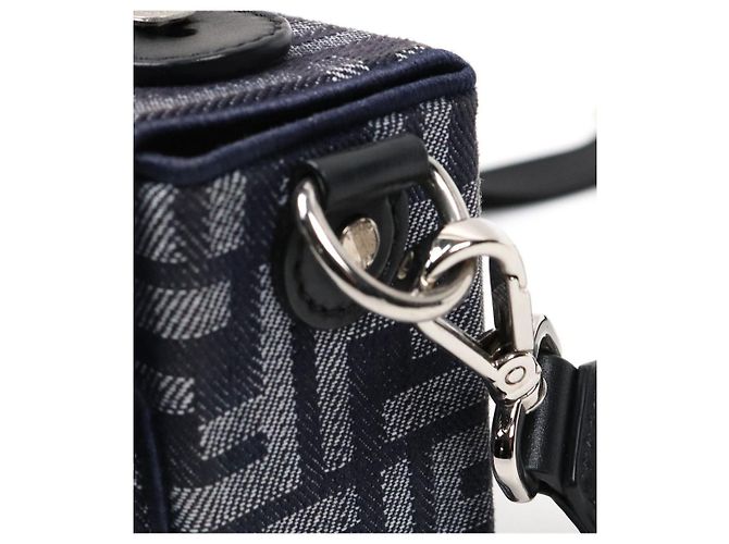 Fendi Borsa a tracolla Baguette Trunk Juka Nera Nero - vista 8