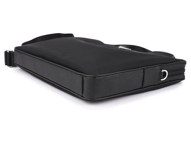 Prada Borsa porta documenti in nylon Nero - vista 6